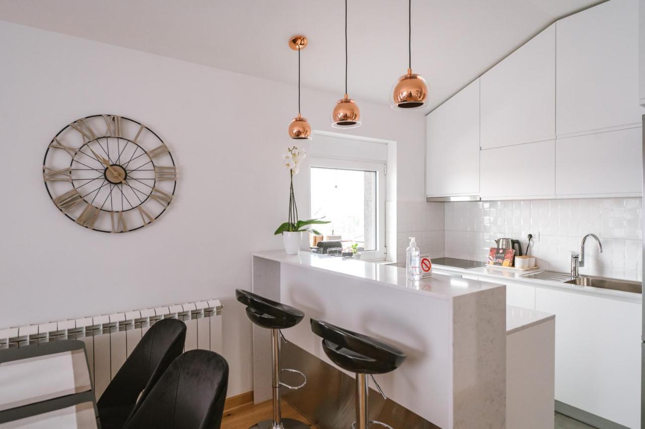 Mikonos Apartman Surčin 外观 照片